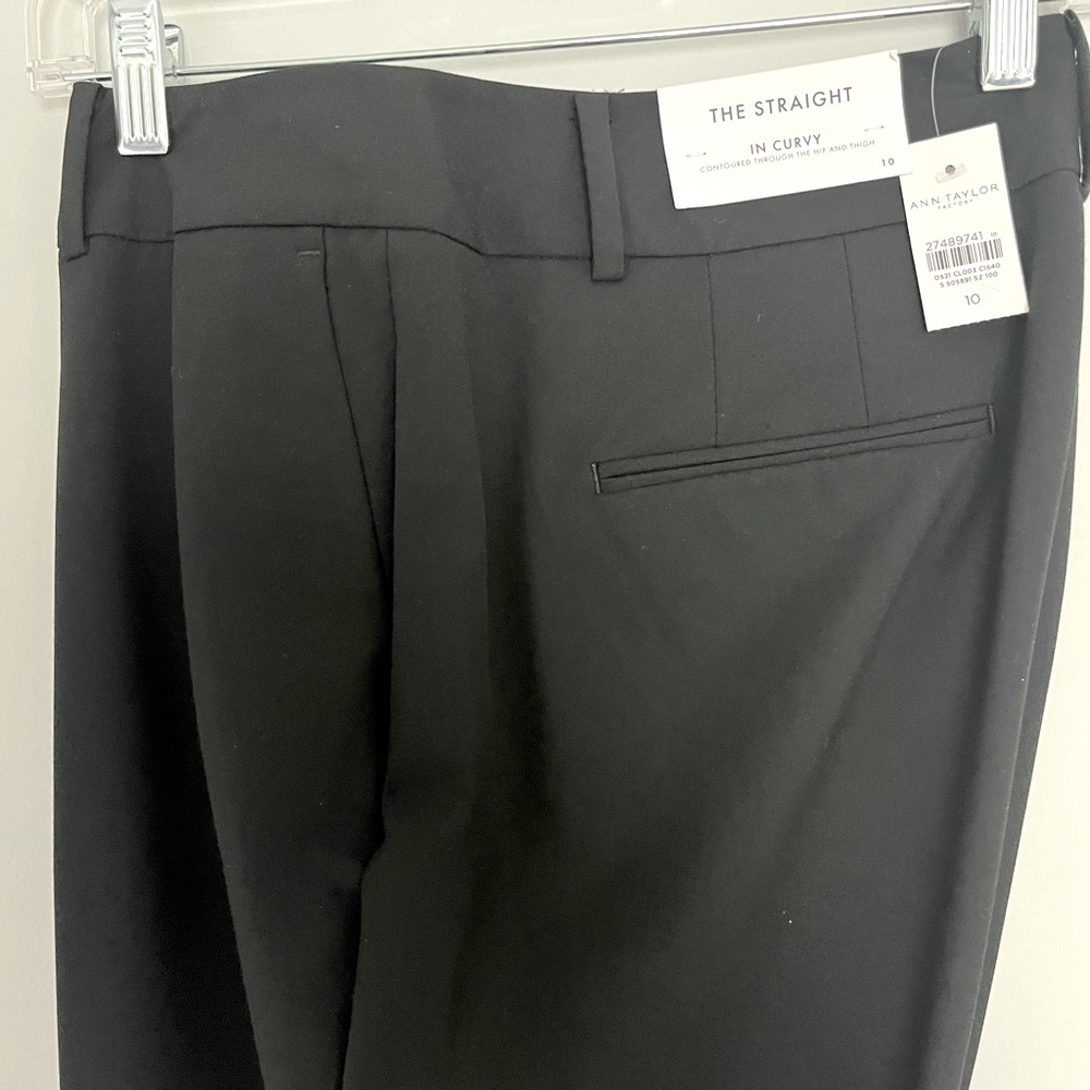 Ann Taylor “The Straight” Suit Pant in Curvy